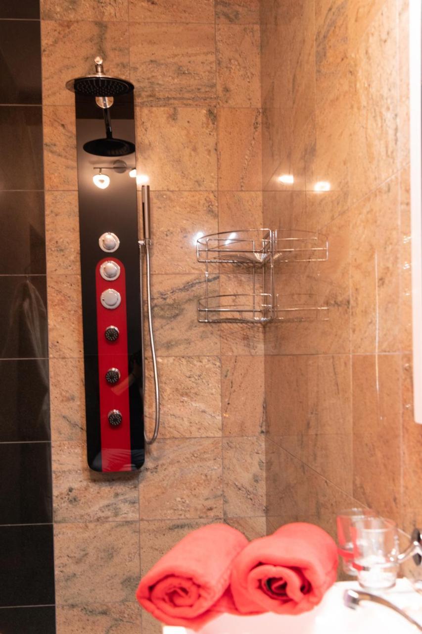 Romanticky Wellness Suite Hotel Heinz Добриш Екстериор снимка